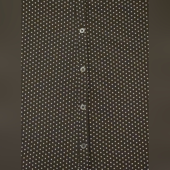 Van Heusen Polka Dot Top - Picture 3 of 8